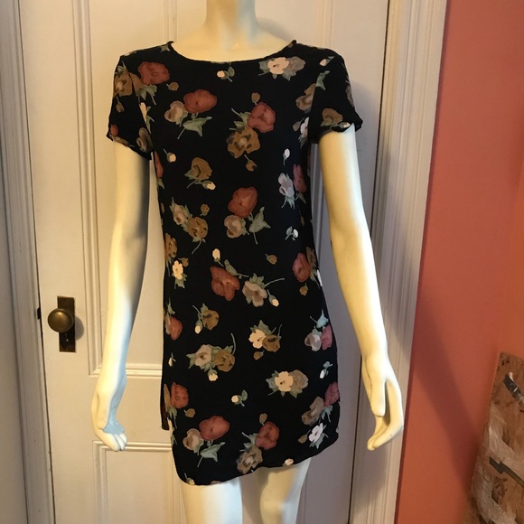 Anthropologie Dresses & Skirts - Anthropologie Black Floral Rayon Dress